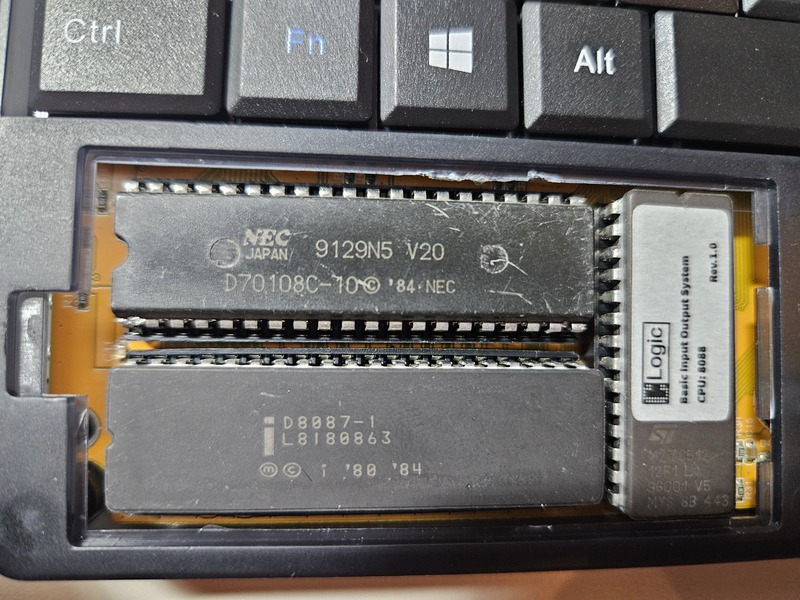 Book8088 CPUs visible
