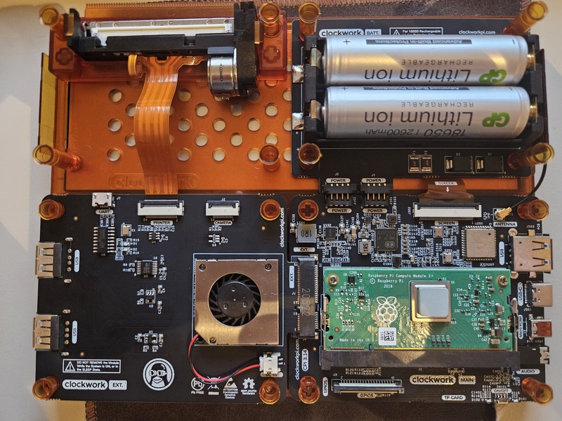 devterm disassembled - look inside